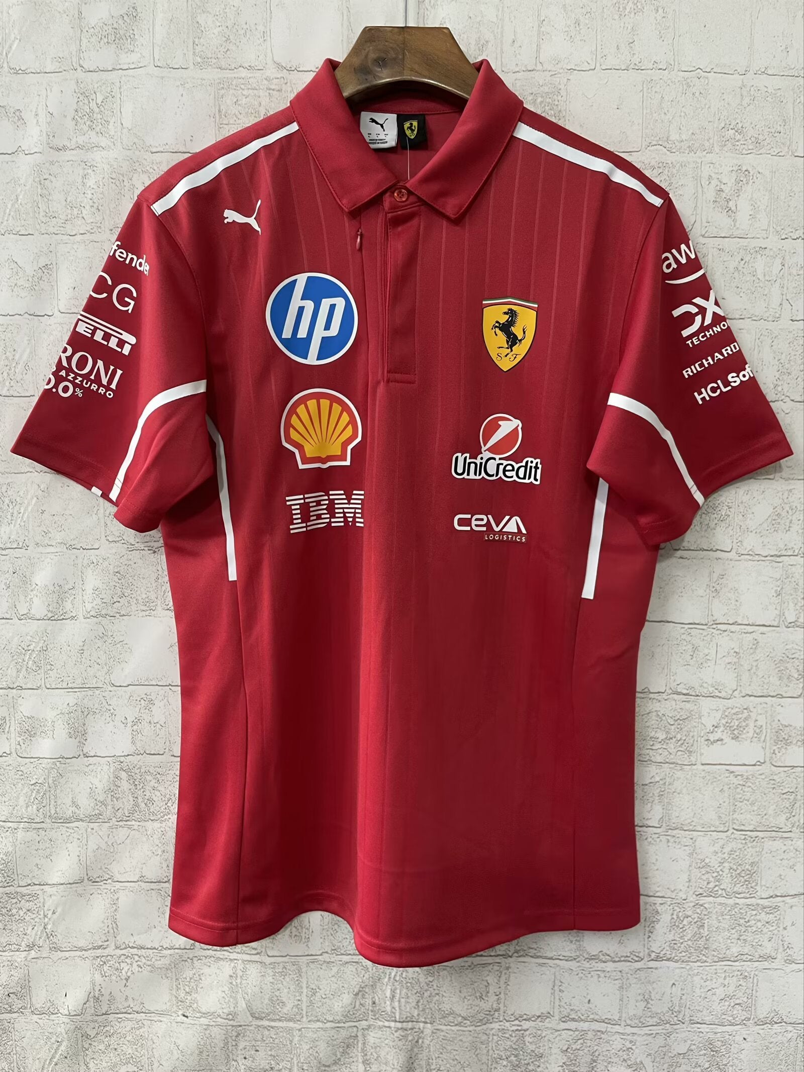 Ferrari F1 Polo 1 2025