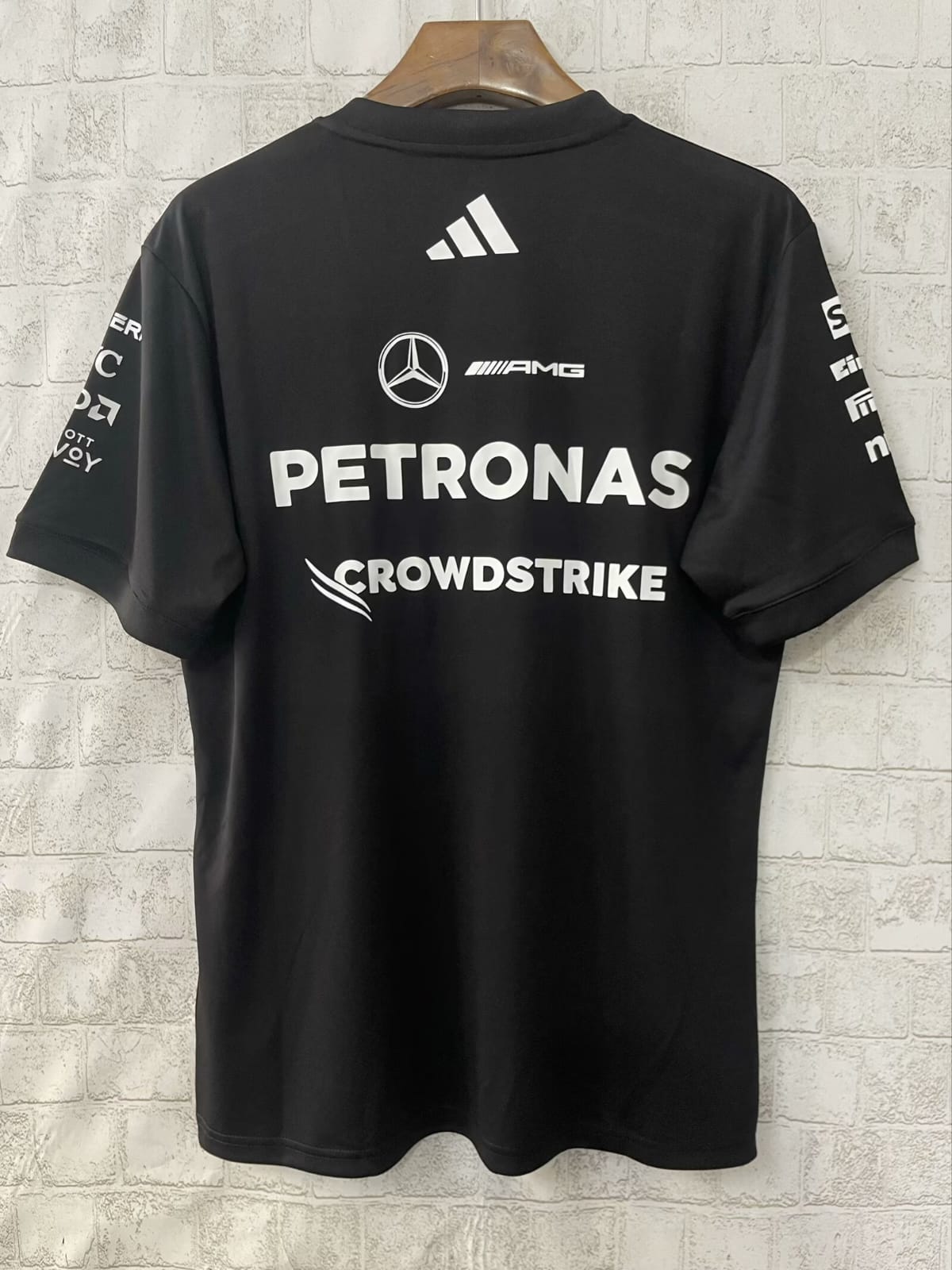 Mercedes - AMG Petronas Black Tshirt