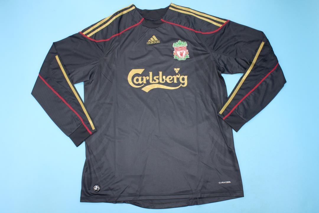 Liverpool Away 09/10