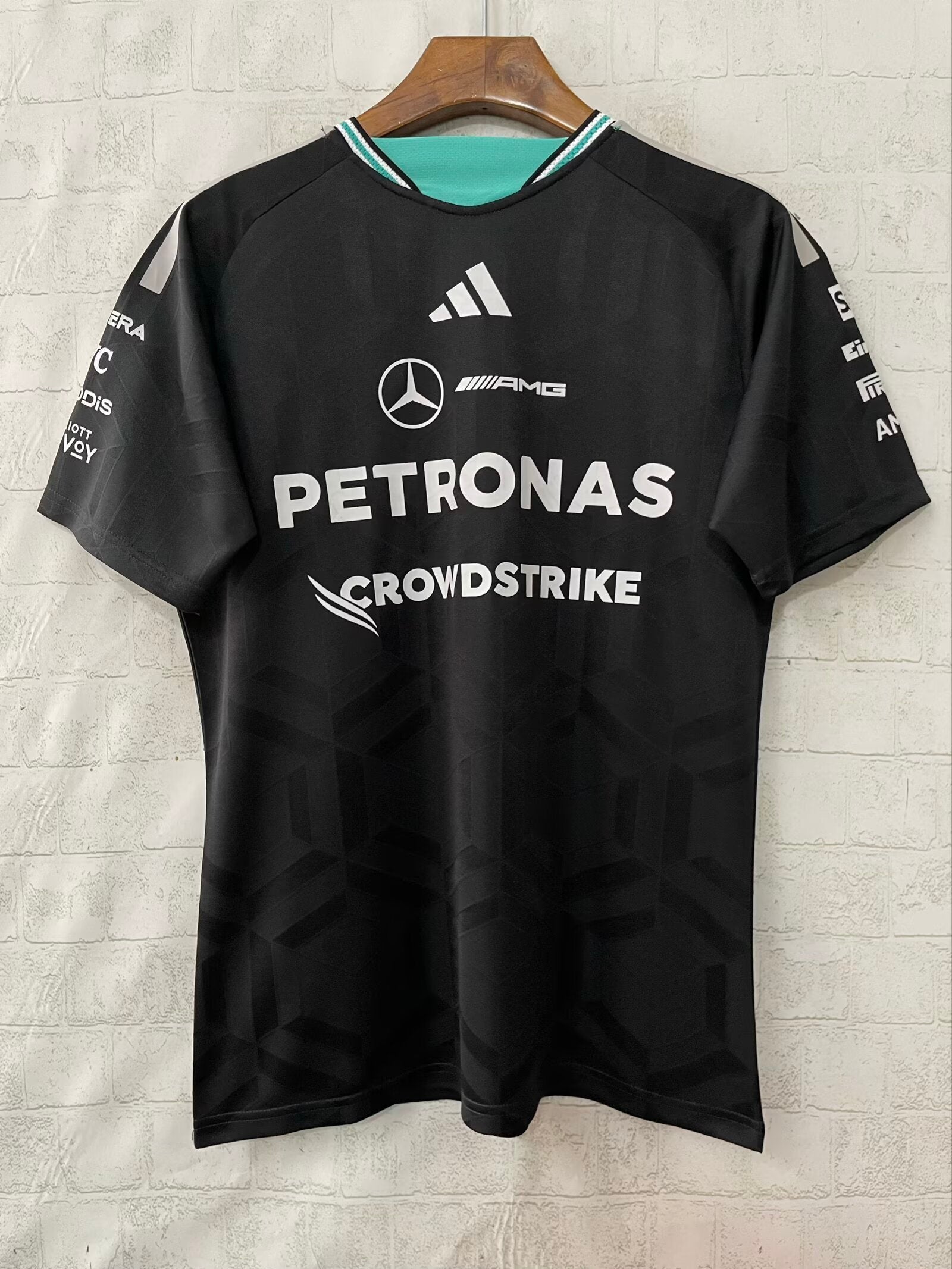 Mercedes-AMG Petronas F1 Team Driver Jersey 2026 – Black